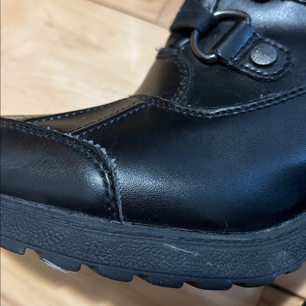 Elegant Black Women's Winter Boots - Picture 11 of 16
